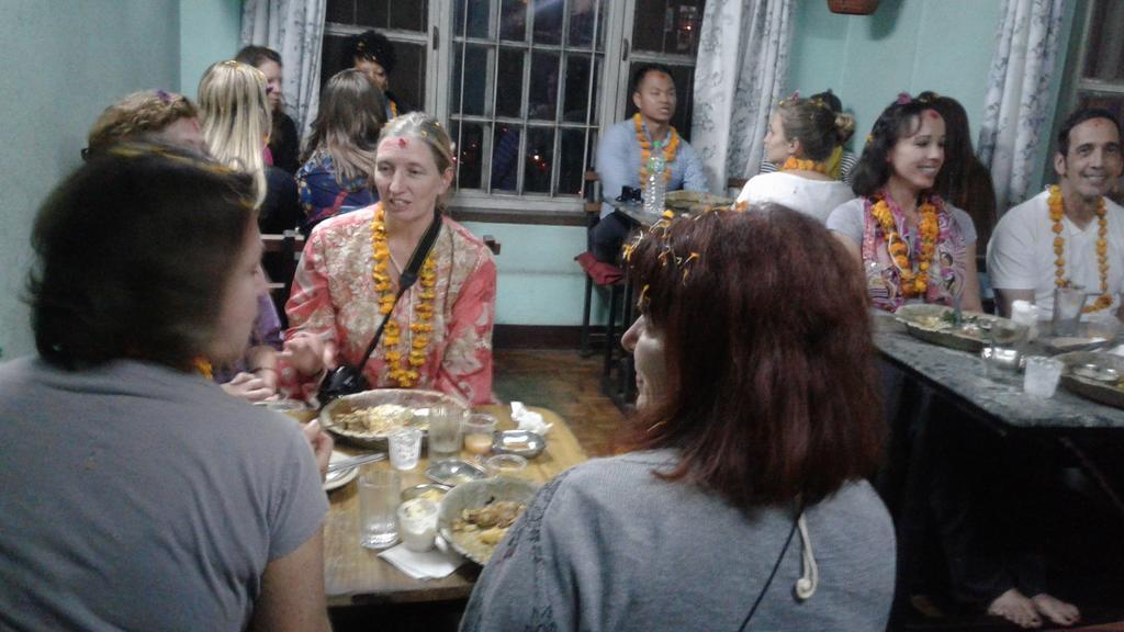 Pradhan House - Home Stay With Garden Bhatgoan Екстериор снимка