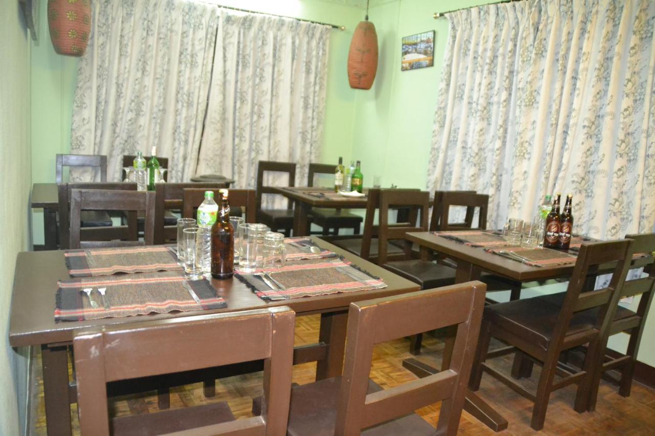 Pradhan House - Home Stay With Garden Bhatgoan Екстериор снимка