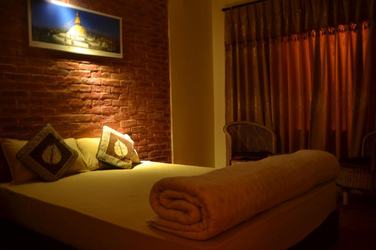 Pradhan House - Home Stay With Garden Bhatgoan Екстериор снимка